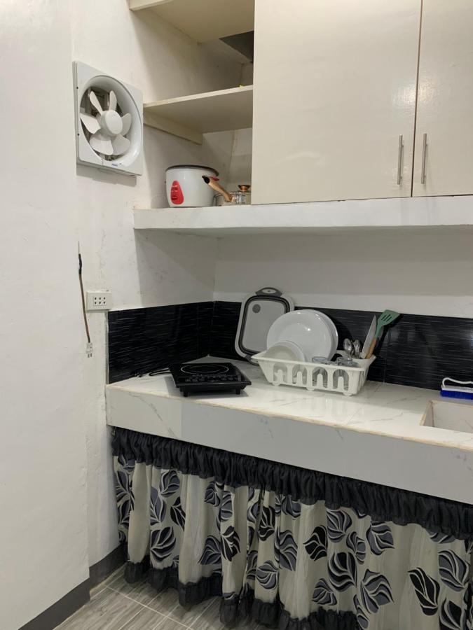 Romblon Transient House Apartment Bagian luar foto